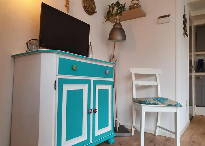 Knus Met Prachtige Nieuwe Badkamer - Distelhoek Vakantiehuis Egmond aan Zee